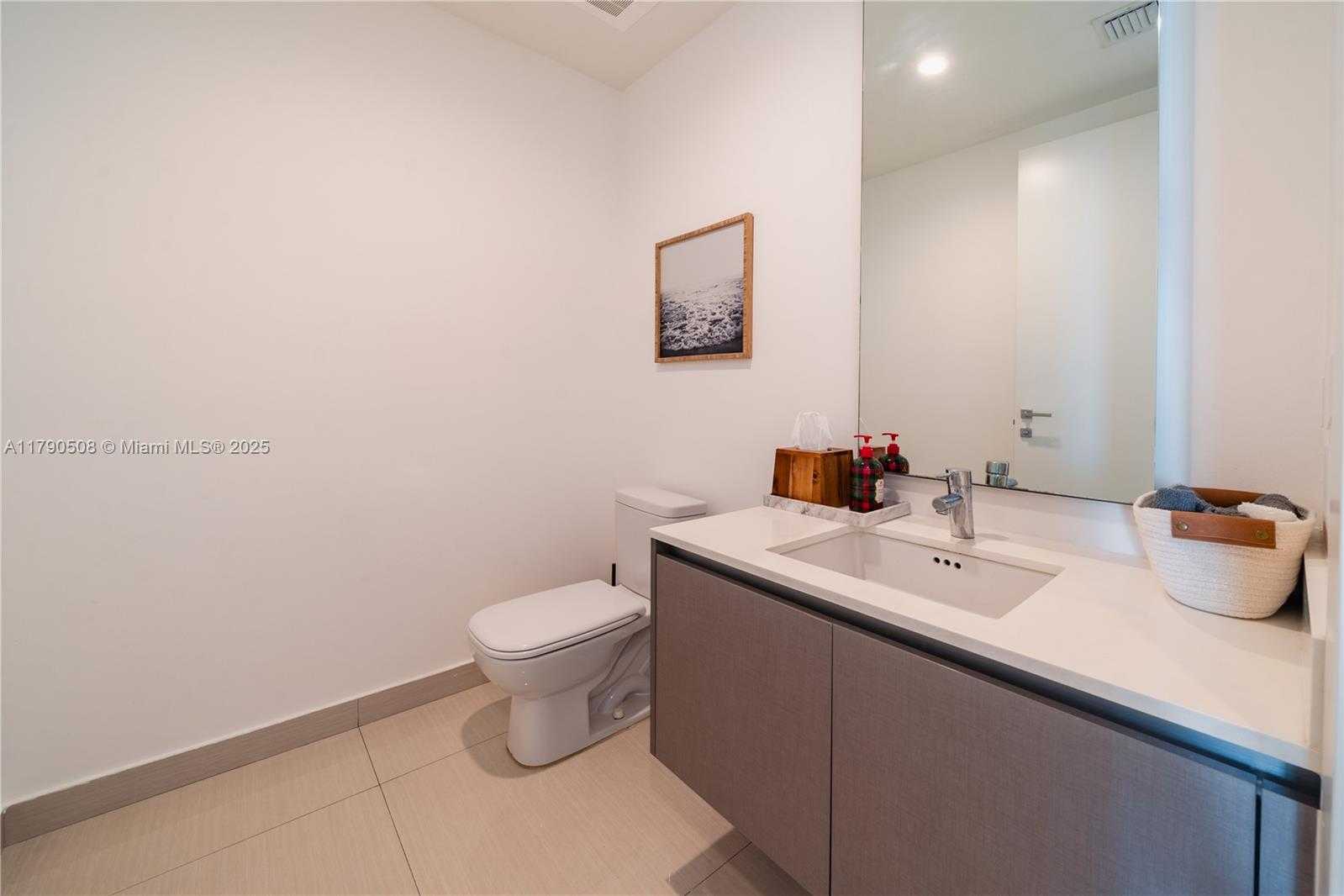 Small Image of 3250 NORTH EAST 188TH ST #606, Aventura Number 13
