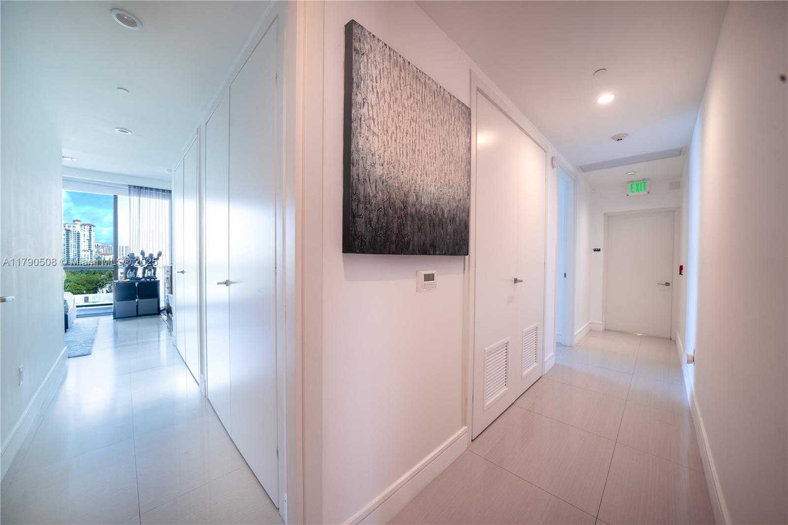 Small Image of 3250 NORTH EAST 188TH ST #606, Aventura Number 15