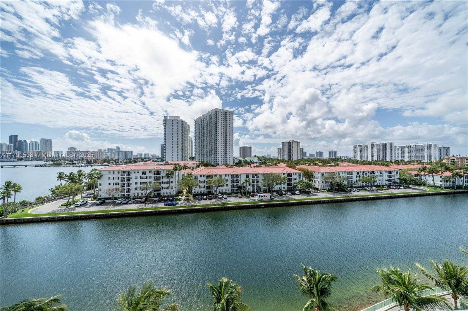 Small Image of 3250 NORTH EAST 188TH ST #606, Aventura Number 3