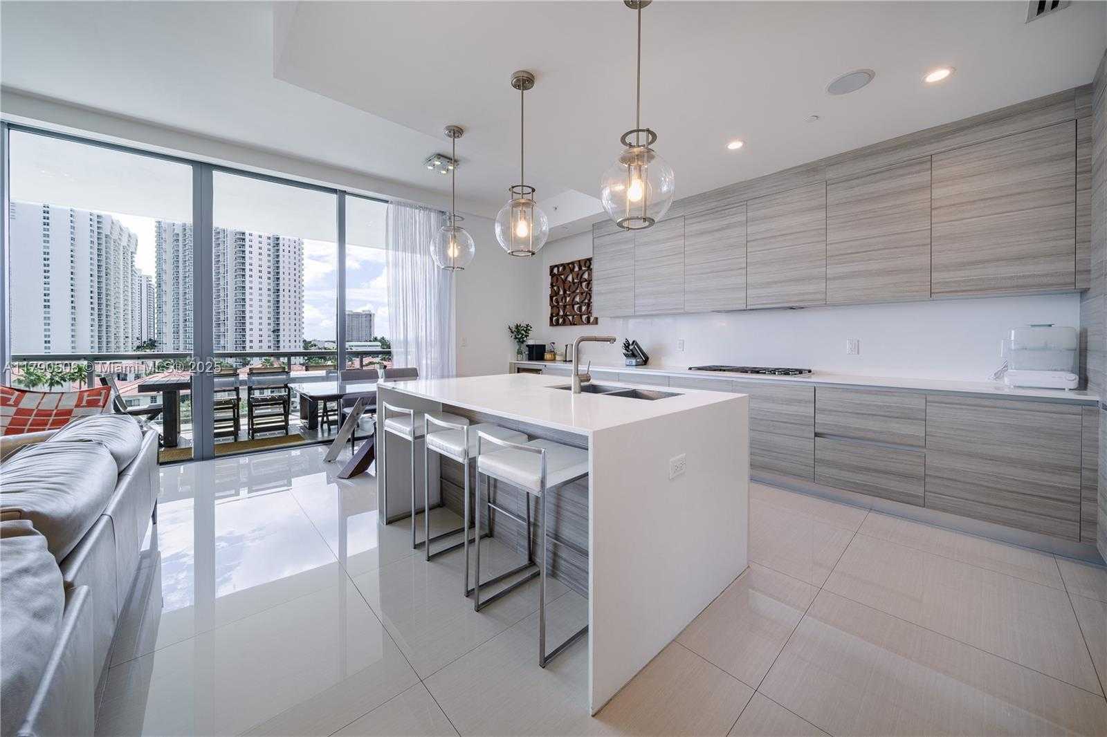 Small Image of 3250 NORTH EAST 188TH ST #606, Aventura Number 5
