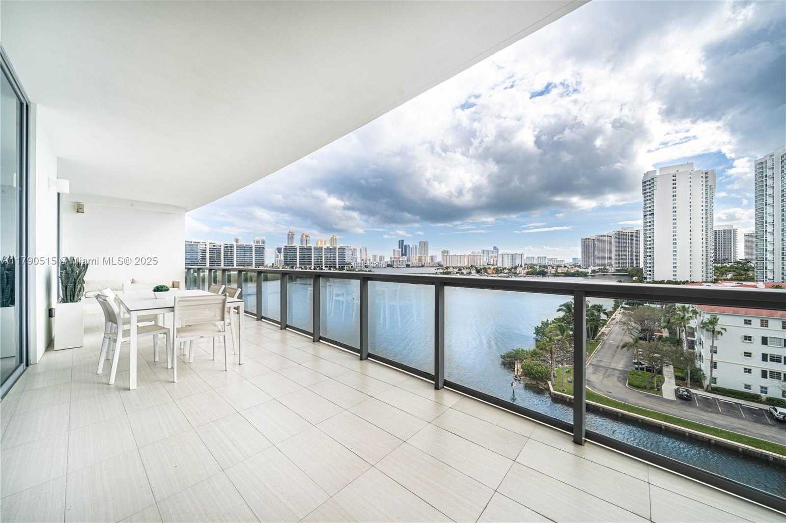 Small Image of 3300 NORTH EAST 188TH ST #710, Aventura Number 2