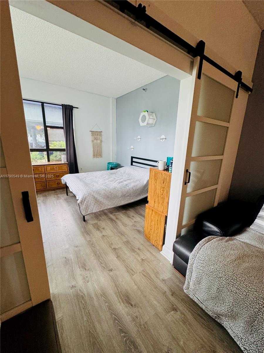 Small Image of 20515 EAST COUNTRY CLUB DR #148, Aventura Number 22