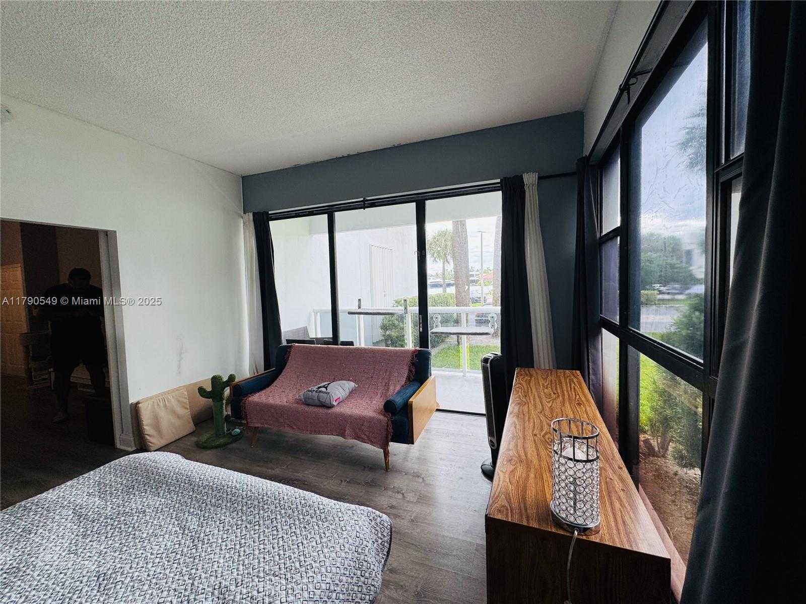 Small Image of 20515 EAST COUNTRY CLUB DR #148, Aventura Number 24
