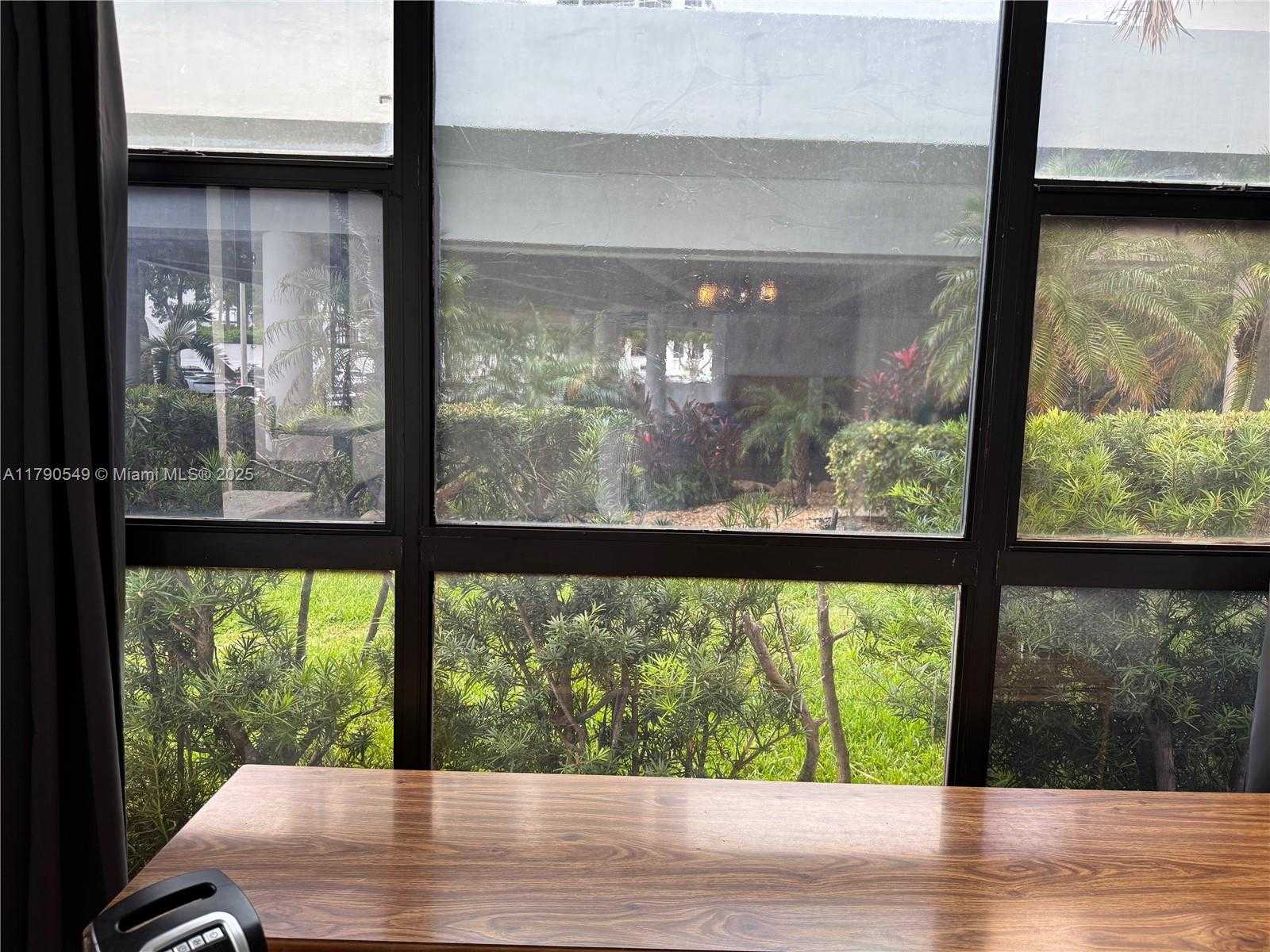 Small Image of 20515 EAST COUNTRY CLUB DR #148, Aventura Number 28