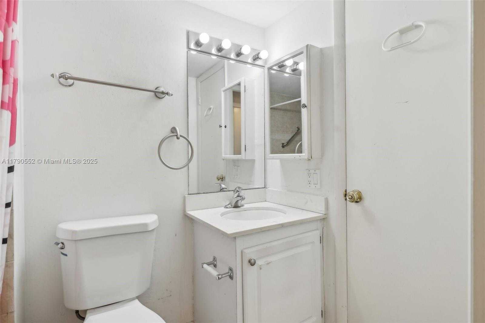 Small Image of 9201 LIME BAY BLVD #105, Tamarac Number 18