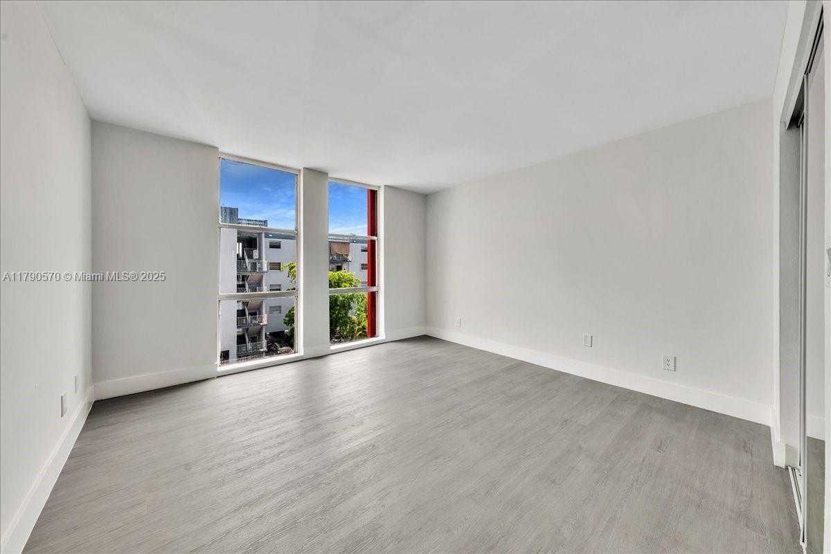 Small Image of 1750 WEST 46TH ST #433, Hialeah Number 14