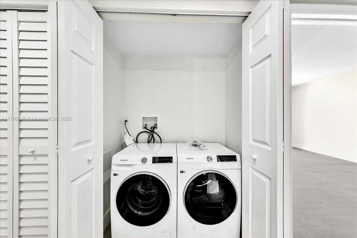 Small Image of 1750 WEST 46TH ST #433, Hialeah Number 9