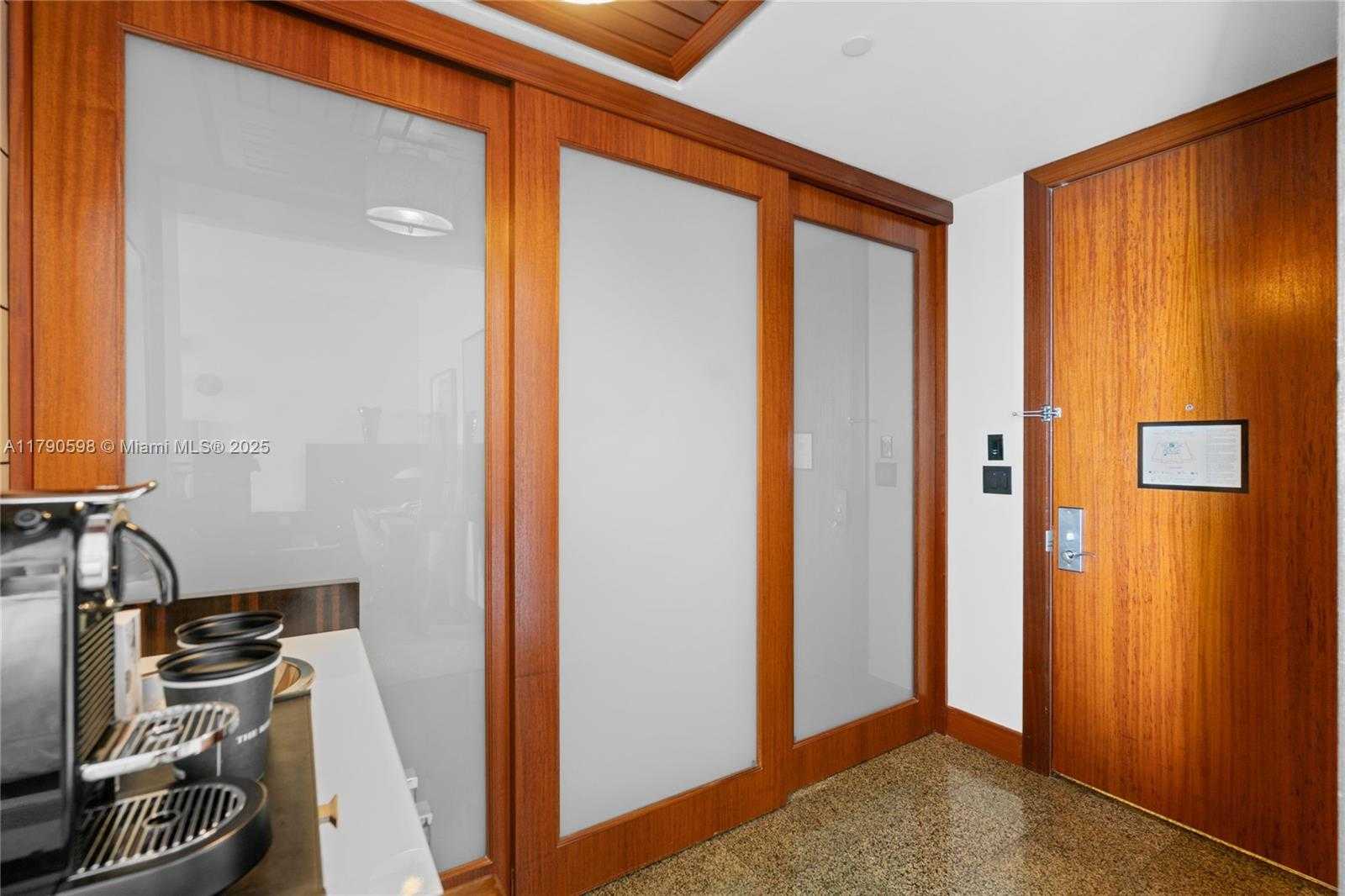 Small Image of 10295 COLLINS AVE #312, Bal Harbour Number 6