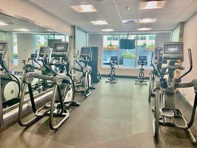 Small Image of 1750 NORTH BAYSHORE DR #1607, Miami Number 22