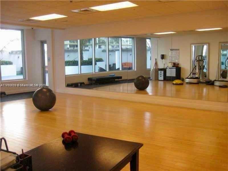 Small Image of 1750 NORTH BAYSHORE DR #1607, Miami Number 23