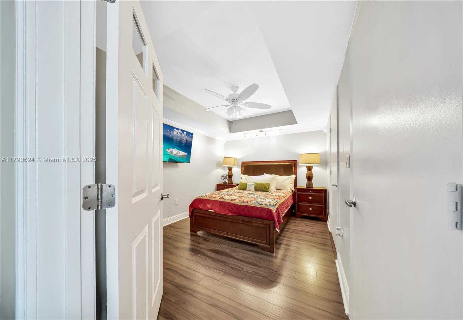 Small Image of 50 BISCAYNE BLVD #4004, Miami Number 17