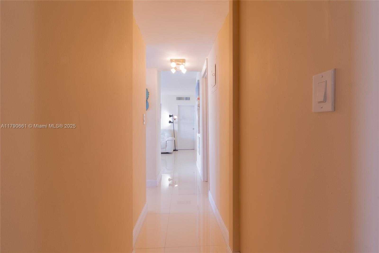 Small Image of 251 174TH ST #2219, Sunny Isles Beach Number 24