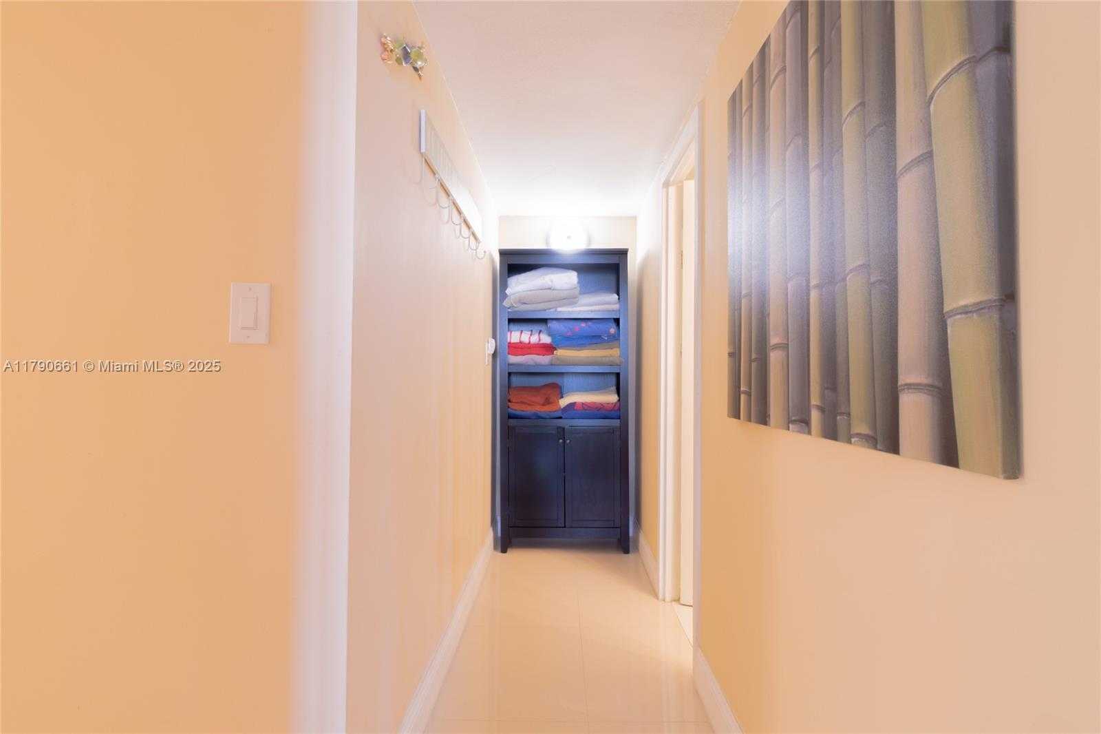 Small Image of 251 174TH ST #2219, Sunny Isles Beach Number 25