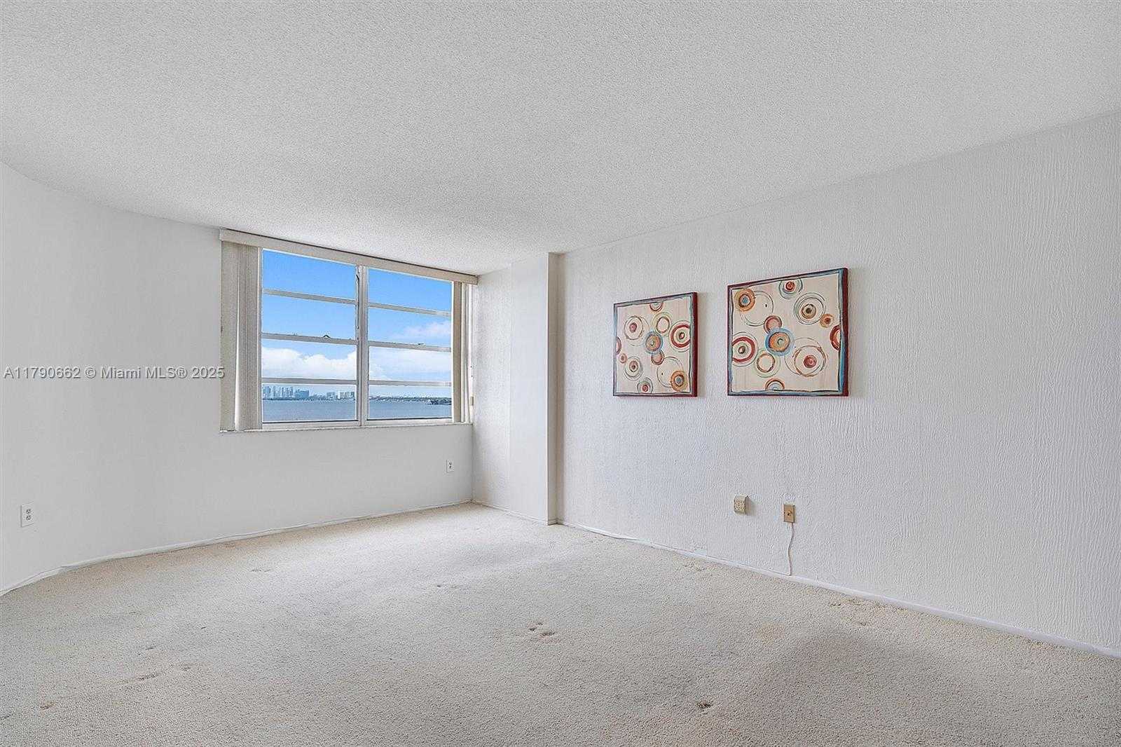Small Image of 11930 NORTH BAYSHORE DR #1007, North Miami Number 16