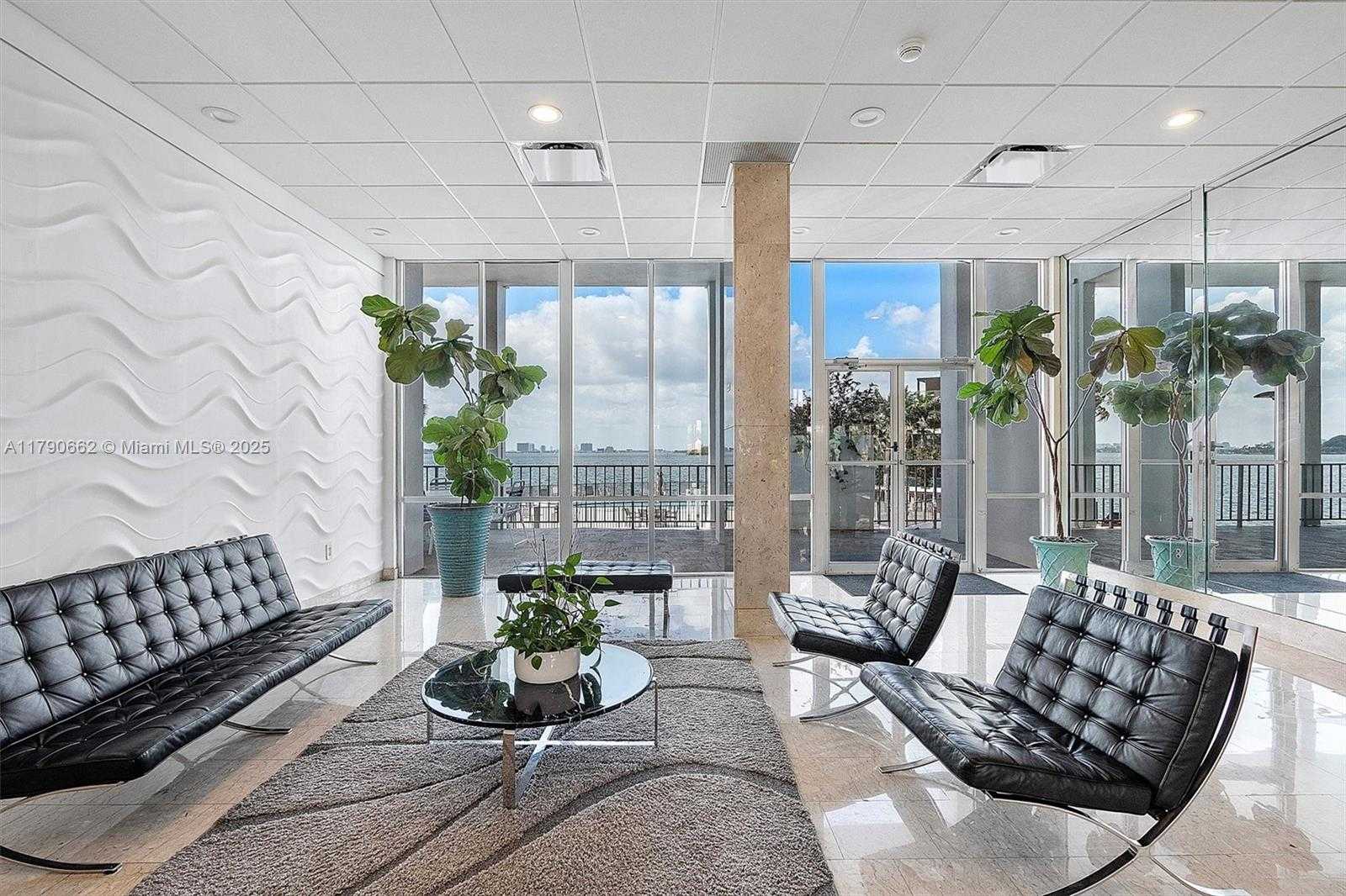 Small Image of 11930 NORTH BAYSHORE DR #1007, North Miami Number 38