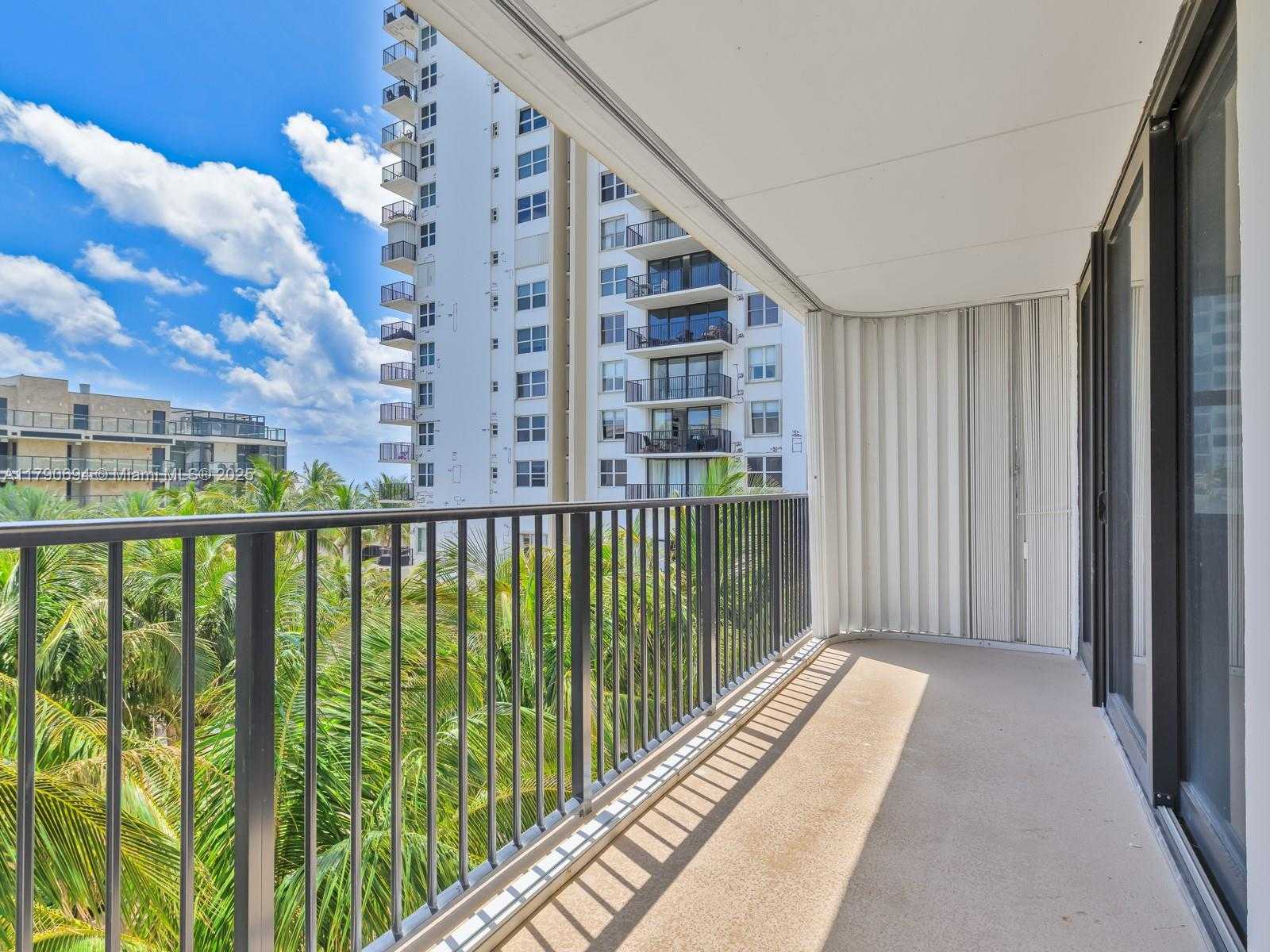 Small Image of 2101 SOUTH OCEAN DR #401, Hollywood Number 31