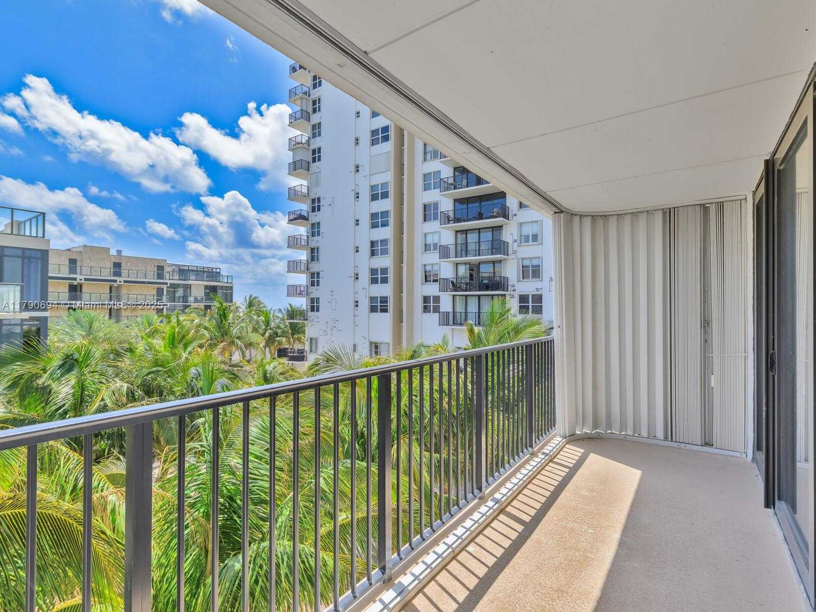 Small Image of 2101 SOUTH OCEAN DR #401, Hollywood Number 37