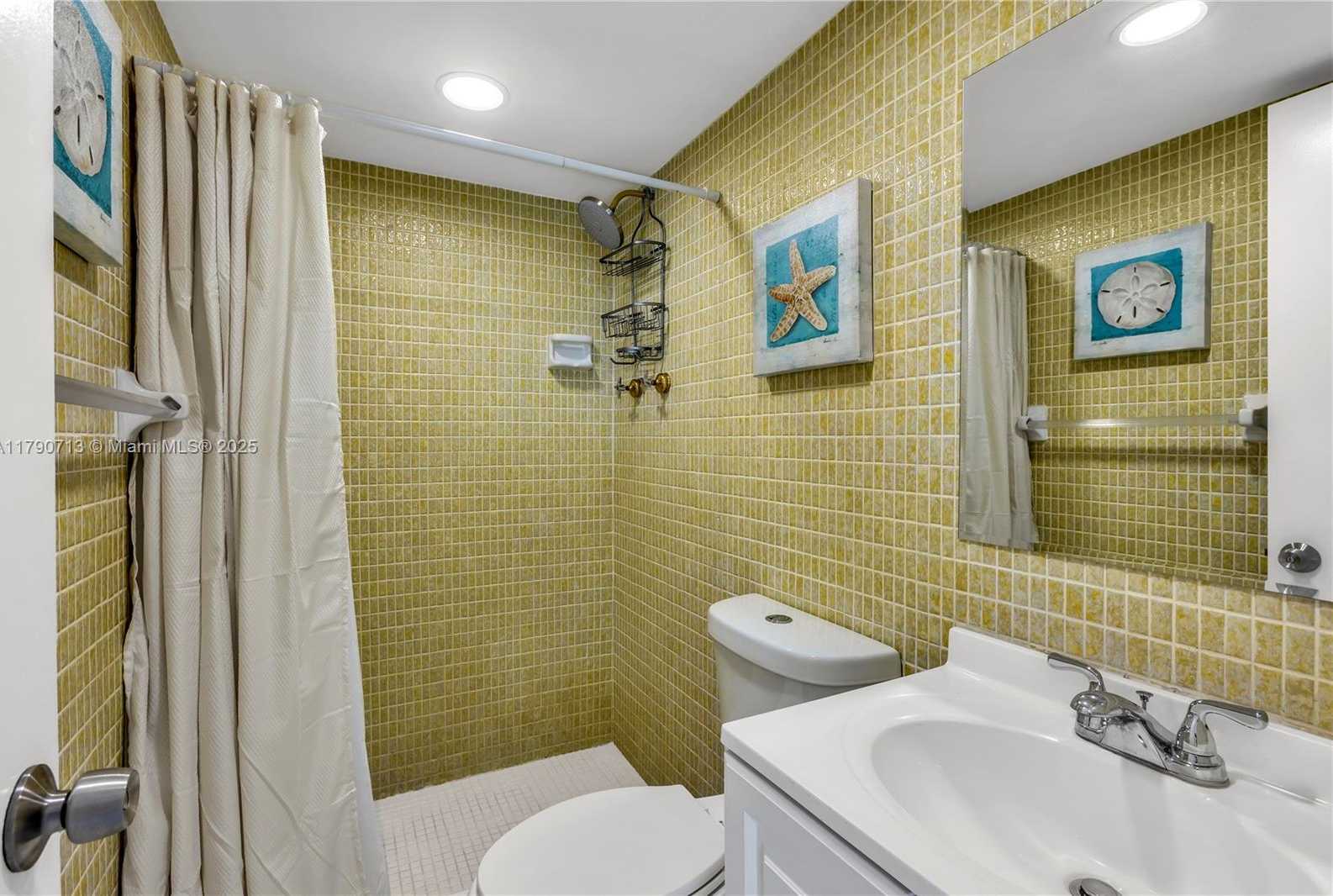 Small Image of 2201 BRICKELL AVE #77, Miami Number 21