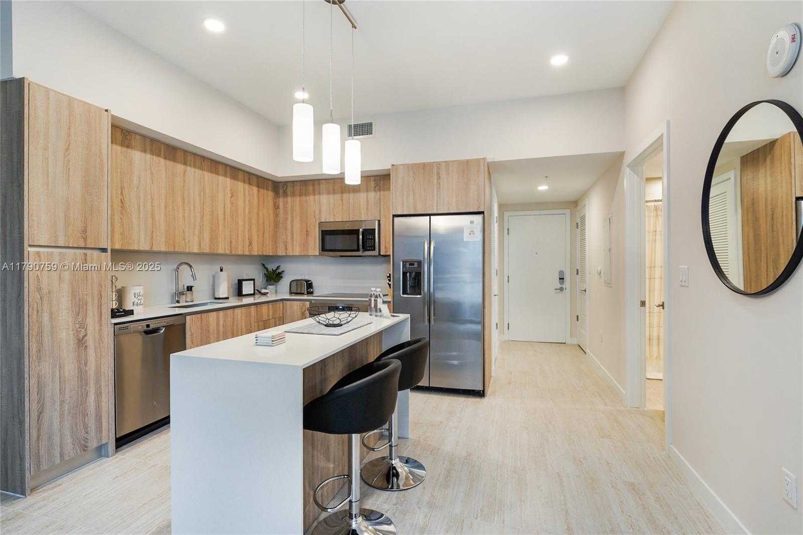 Small Image of 3900 BISCAYNE BLVD #N-821, Miami Number 10