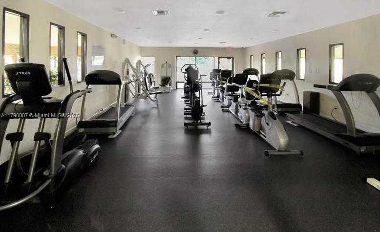 Small Image of 8400 SUNRISE LAKES BLVD #310, Sunrise Number 18