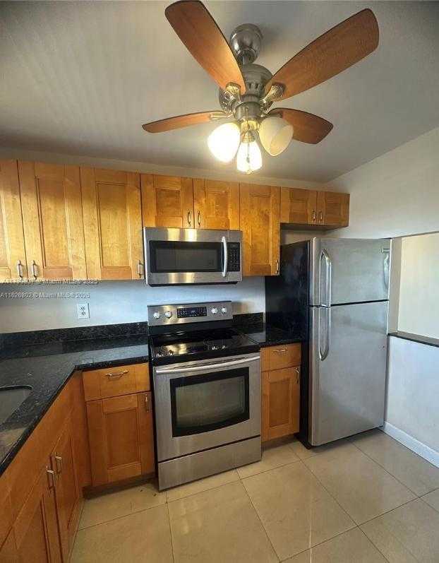 Small Image of 8400 SUNRISE LAKES BLVD #310, Sunrise Number 6