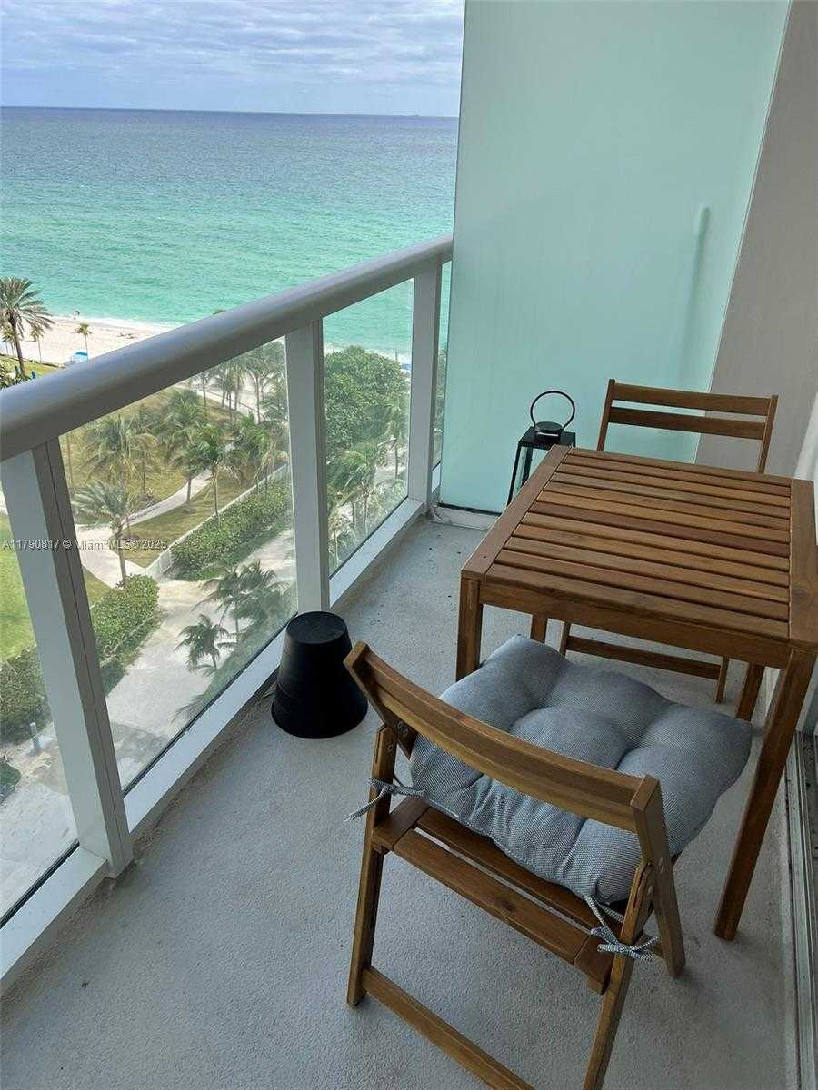 Small Image of 19201 COLLINS AVE #1025, Sunny Isles Beach Number 2