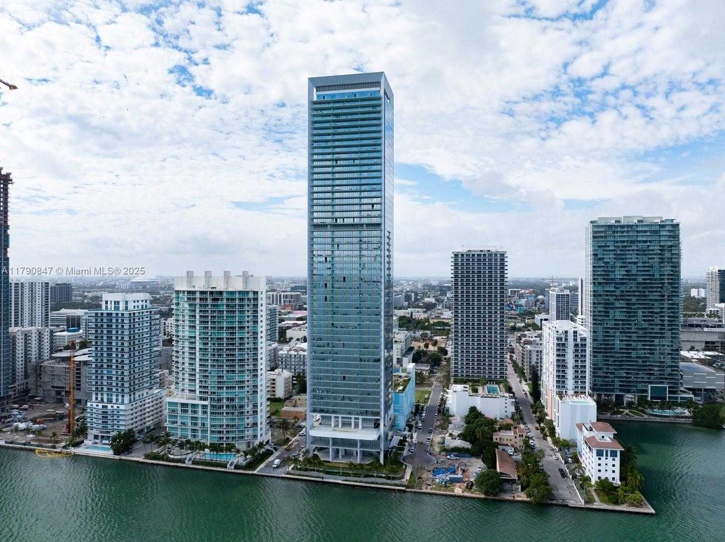 Small Image of 700 NORTH EAST 26TH TER #TH-403, Miami Number 22