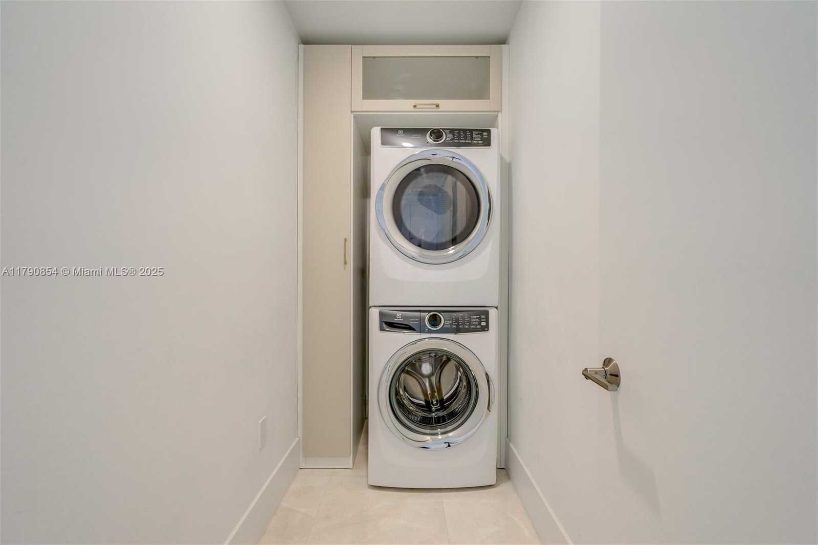 Small Image of 788 NORTH EAST 23 ST #3102, Miami Number 30