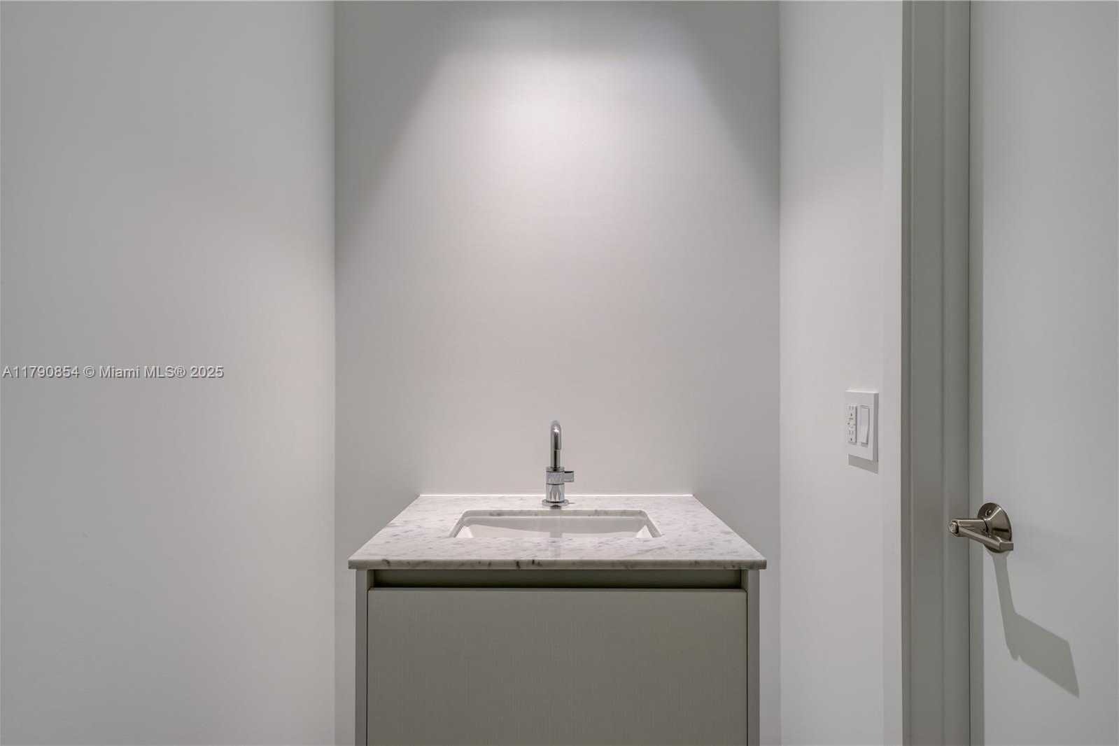 Small Image of 788 NORTH EAST 23 ST #3102, Miami Number 35