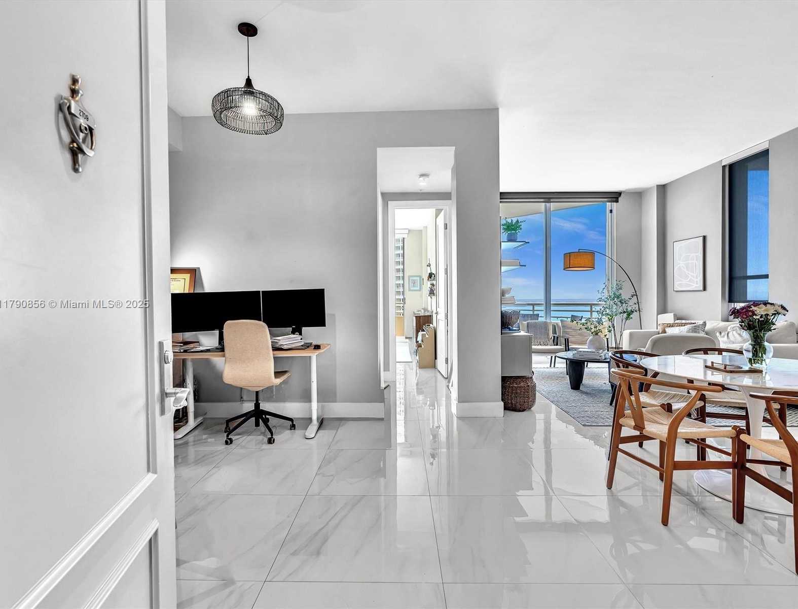 Small Image of 888 BRICKELL KEY DR #2709, Miami Number 12