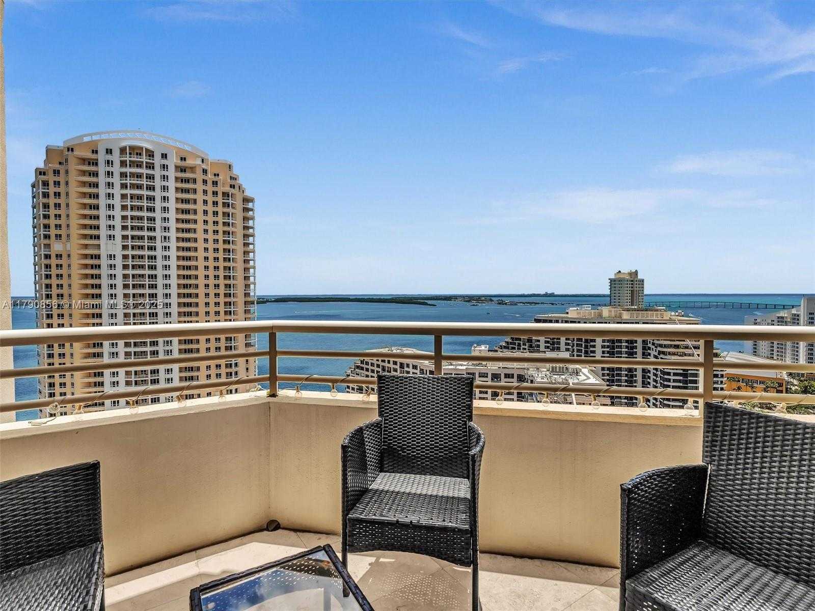 Small Image of 888 BRICKELL KEY DR #2709, Miami Number 3