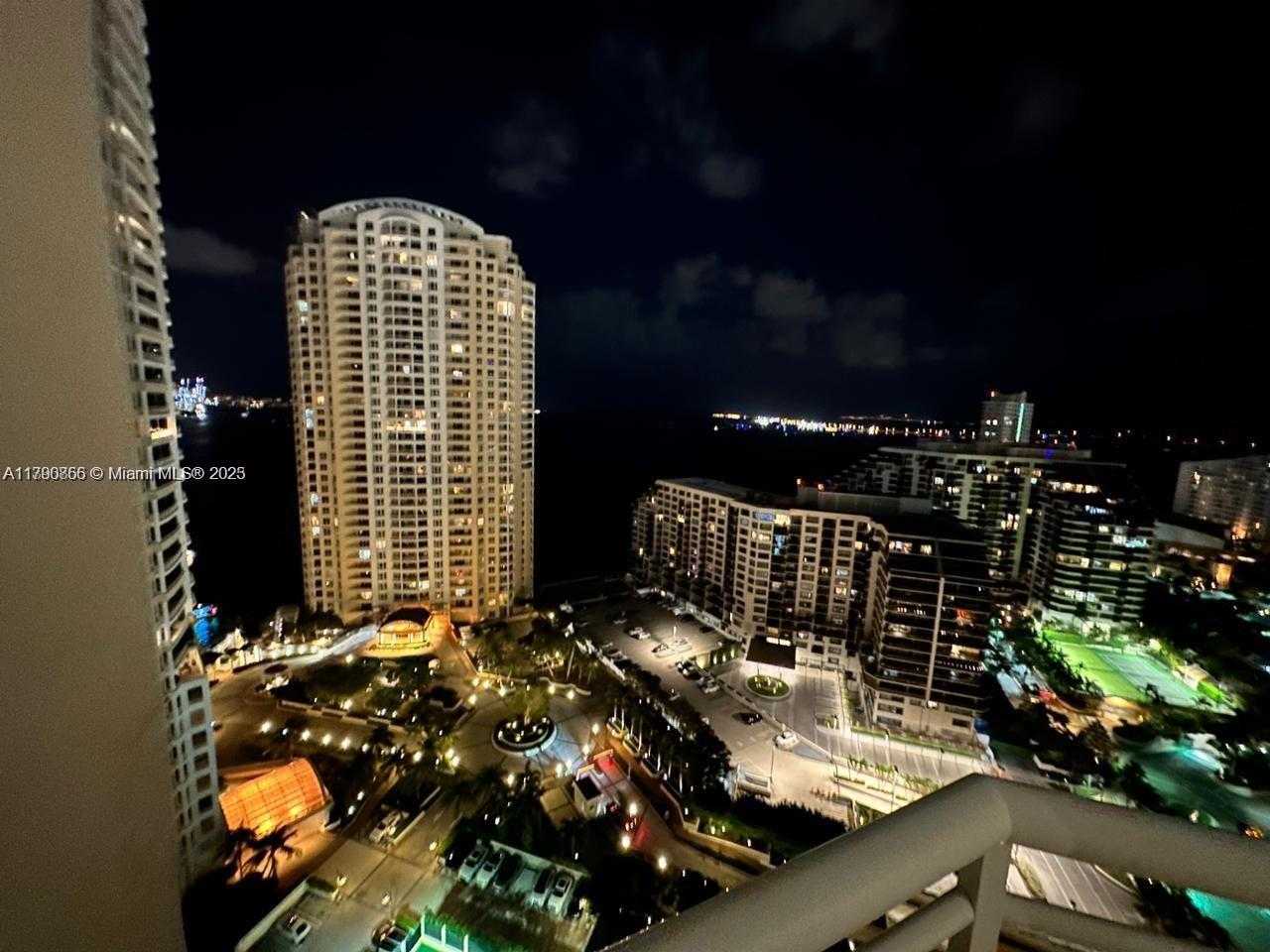 Small Image of 888 BRICKELL KEY DR #2709, Miami Number 37