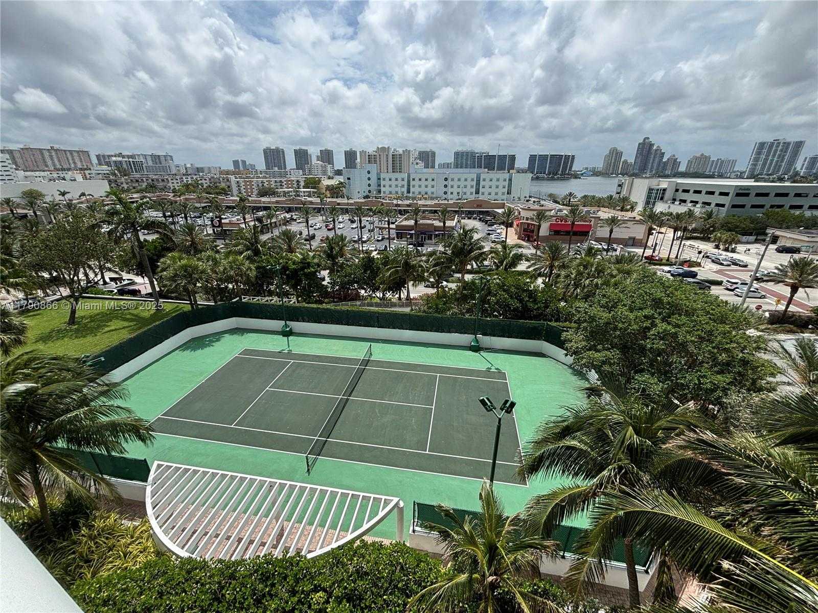 Small Image of 18201 COLLINS AVE #801, Sunny Isles Beach Number 14