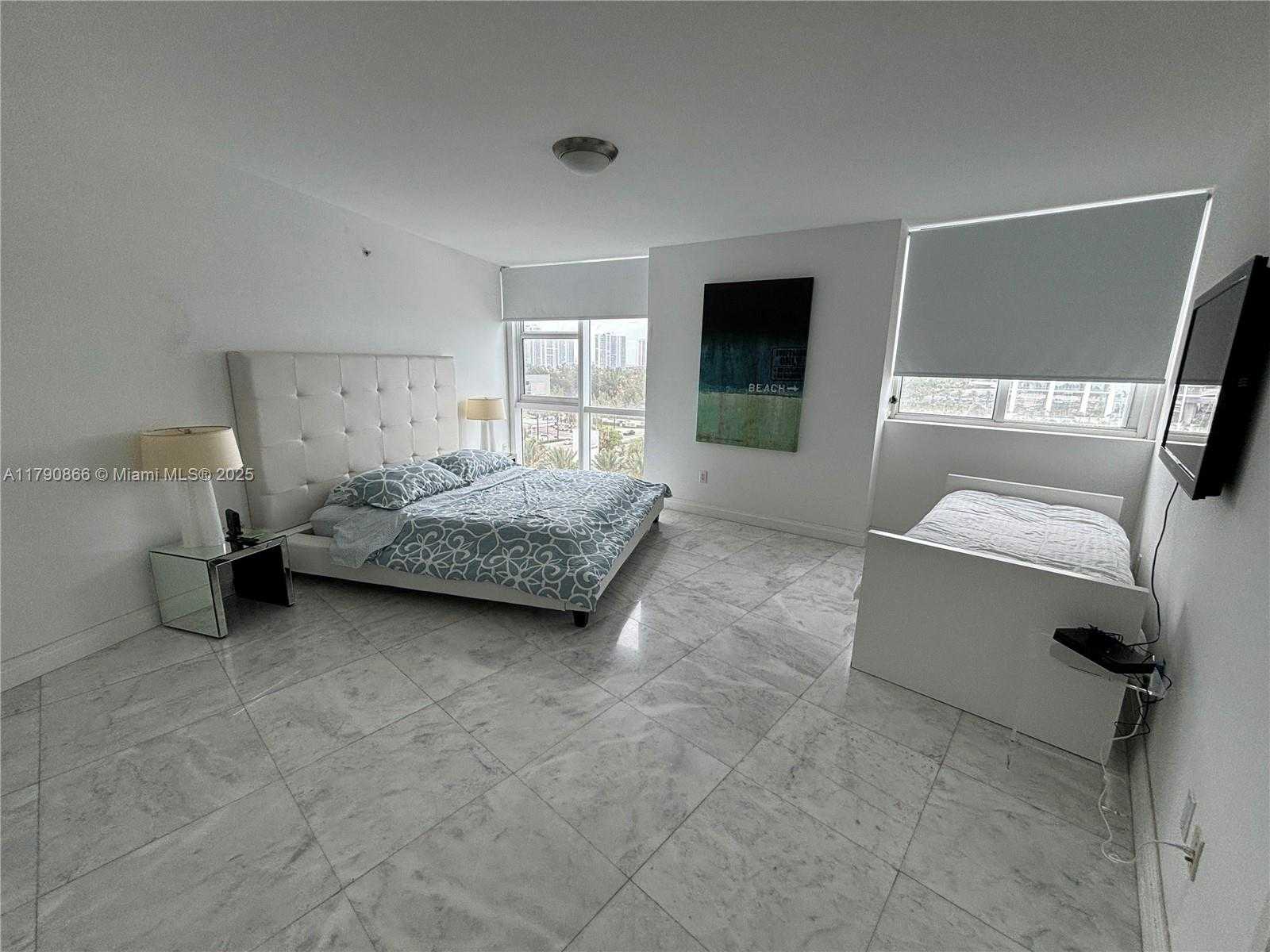 Small Image of 18201 COLLINS AVE #801, Sunny Isles Beach Number 5