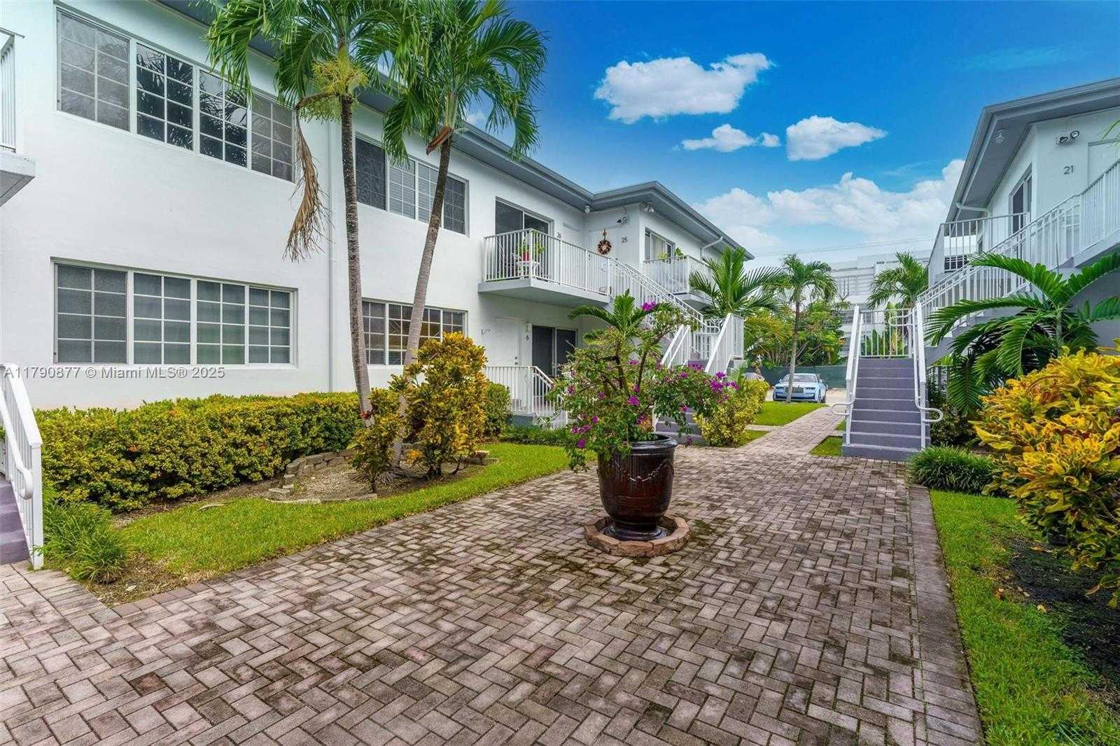 Small Image of 9280 BAY HARBOR TER ##26, Bay Harbor Islands Number 12