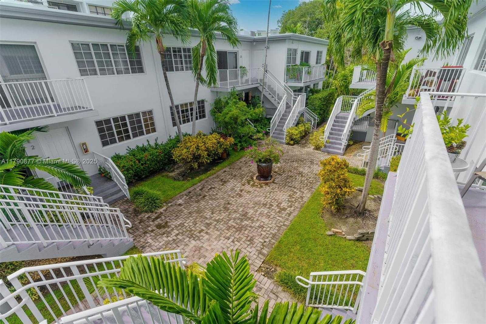 Small Image of 9280 BAY HARBOR TER ##26, Bay Harbor Islands Number 19