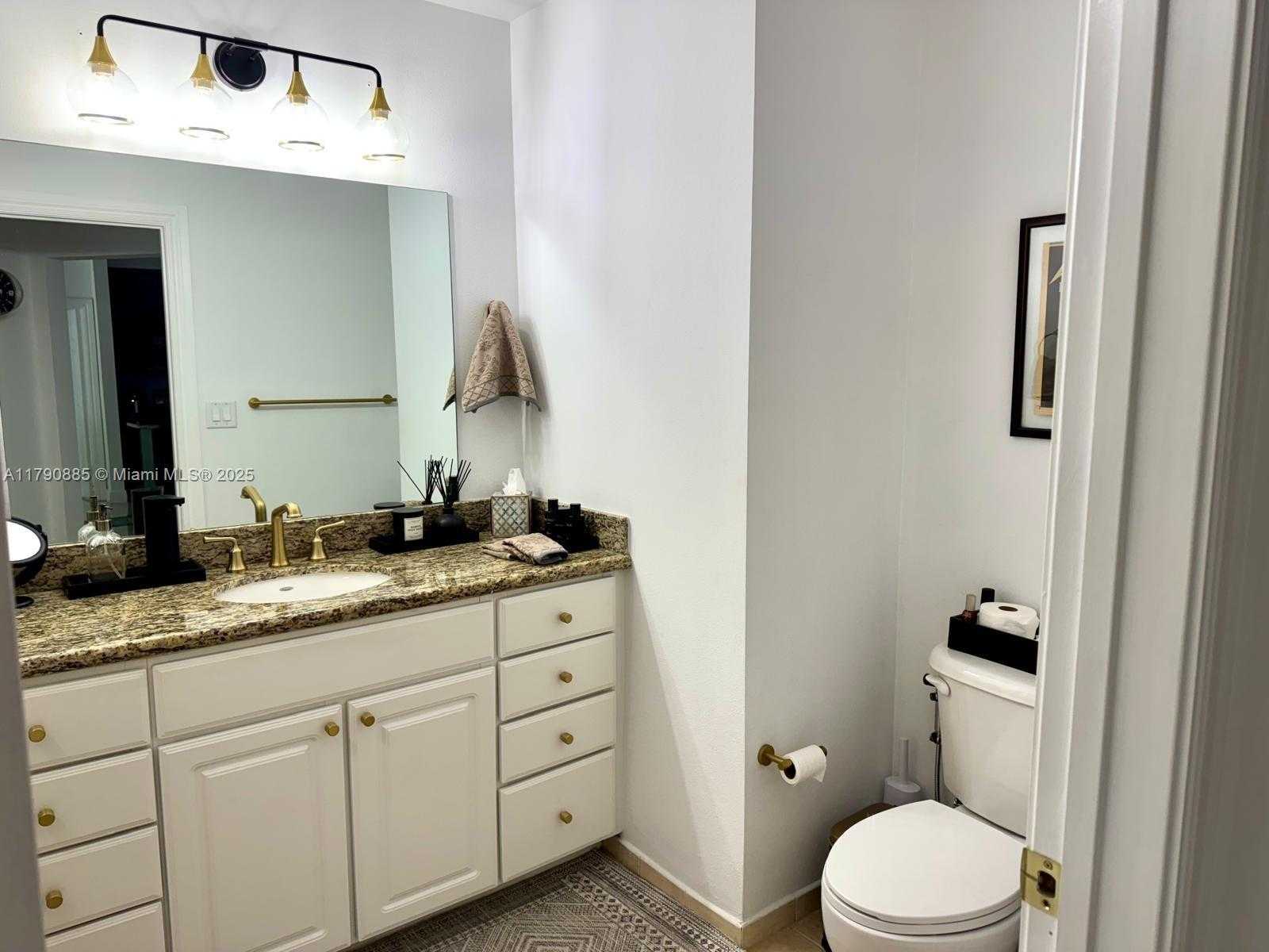 Small Image of 3001 NORTH EAST 185TH ST #225, Aventura Number 37