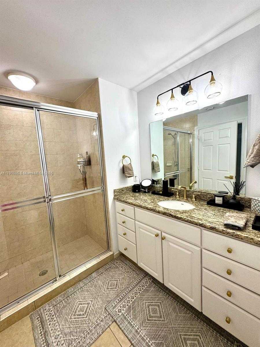 Small Image of 3001 NORTH EAST 185TH ST #225, Aventura Number 38
