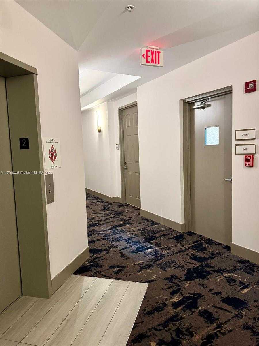 Small Image of 3001 NORTH EAST 185TH ST #225, Aventura Number 8