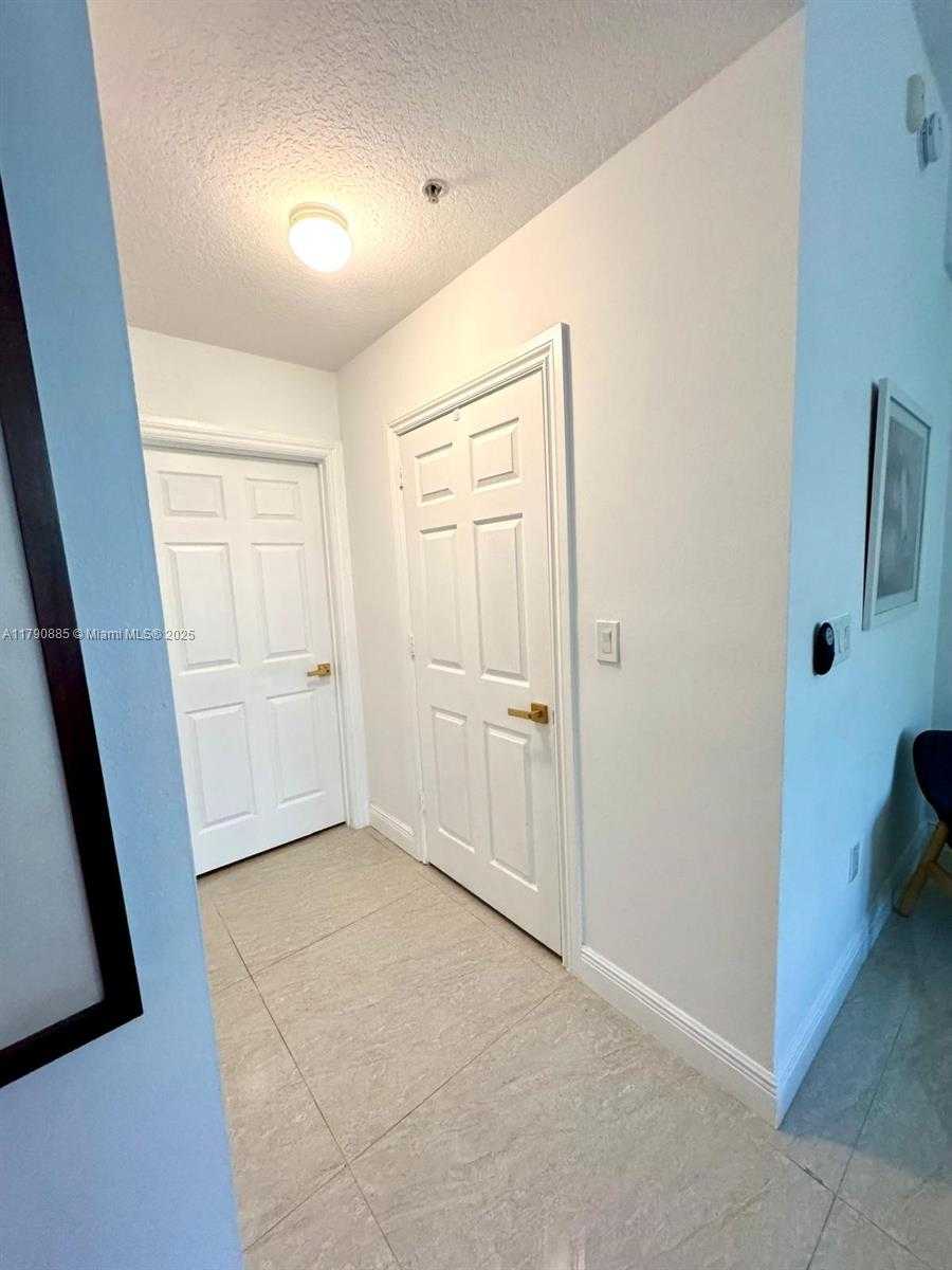 Small Image of 3001 NORTH EAST 185TH ST #225, Aventura Number 9