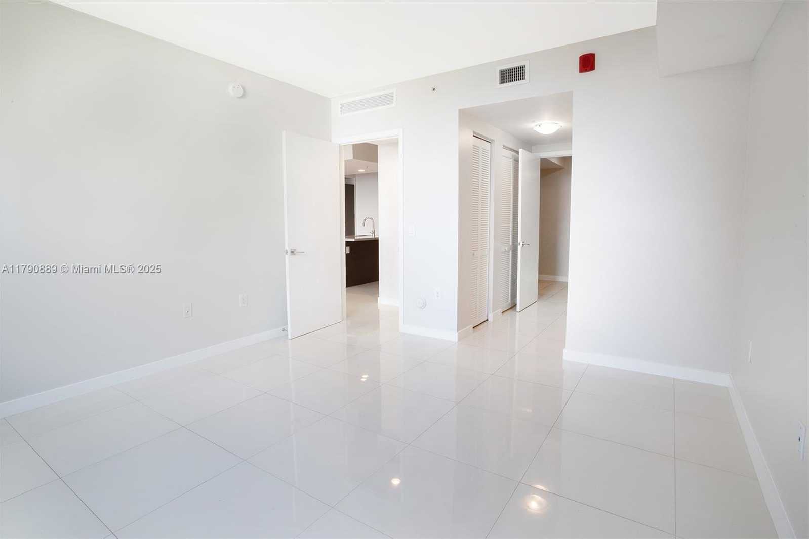 Small Image of 7825 NORTH WEST 107TH AVE #417, Doral Number 11