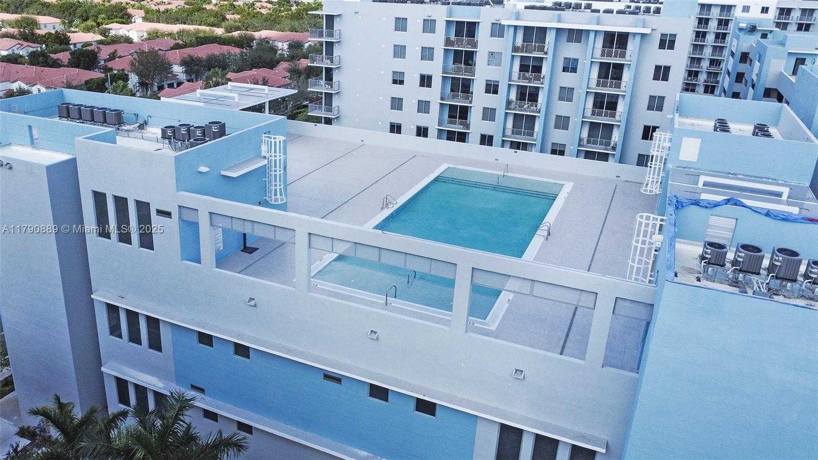 Small Image of 7825 NORTH WEST 107TH AVE #417, Doral Number 34
