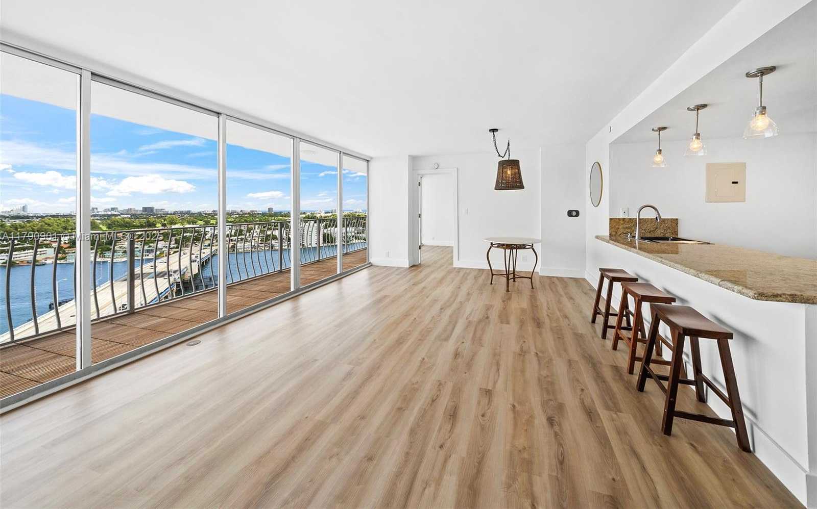 Small Image of 7601 EAST TREASURE DR #1915, North Bay Village Number 6