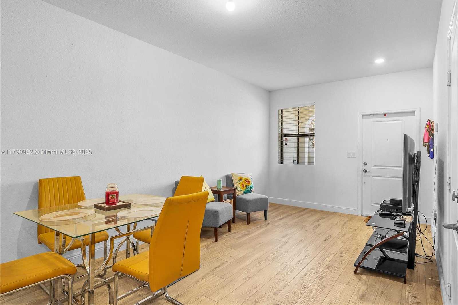 Small Image of 1434 SOUTH WEST 54TH AVE, North Lauderdale Number 14