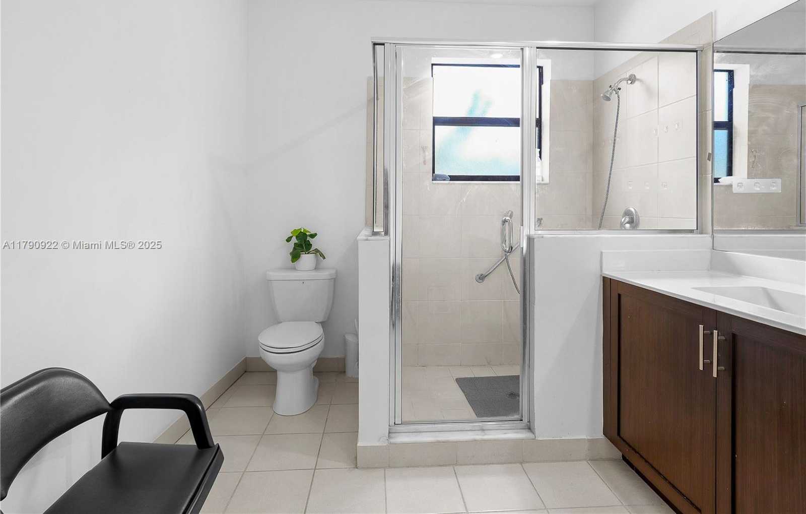 Small Image of 1434 SOUTH WEST 54TH AVE, North Lauderdale Number 40