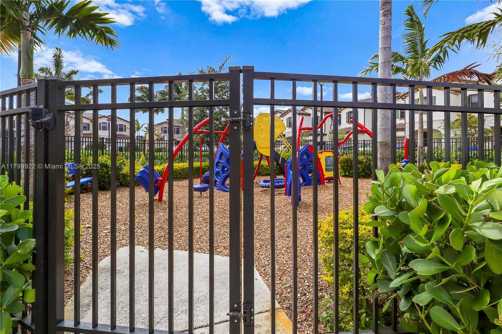 Small Image of 1434 SOUTH WEST 54TH AVE, North Lauderdale Number 58