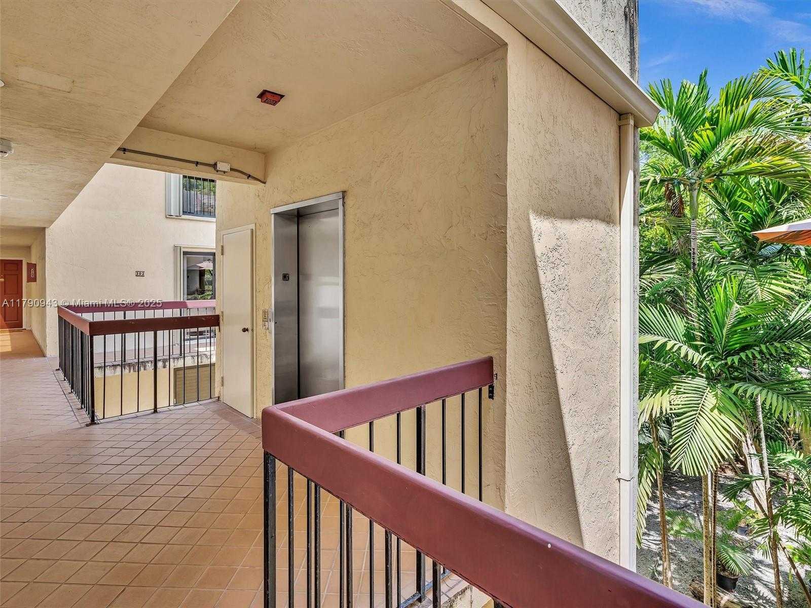 Small Image of 2400 BRICKELL AVE #306D, Miami Number 24