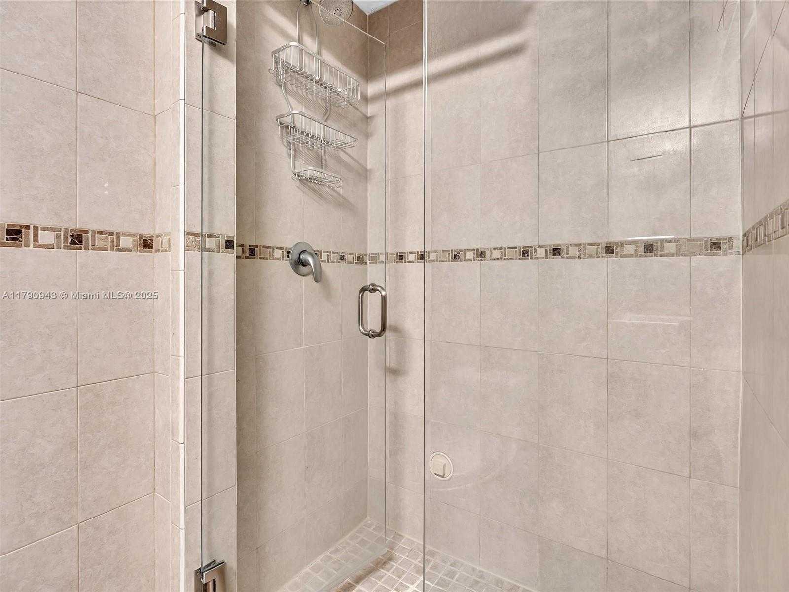 Small Image of 2400 BRICKELL AVE #306D, Miami Number 7