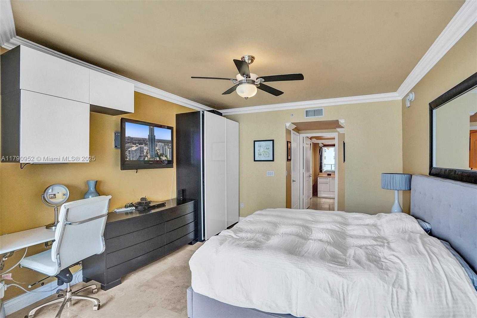 Small Image of 3101 SOUTH OCEAN DR #1003, Hollywood Number 33