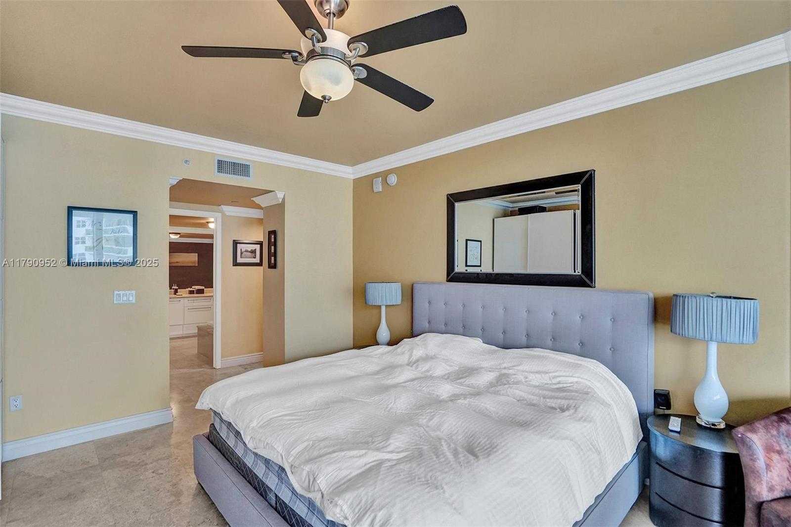 Small Image of 3101 SOUTH OCEAN DR #1003, Hollywood Number 34